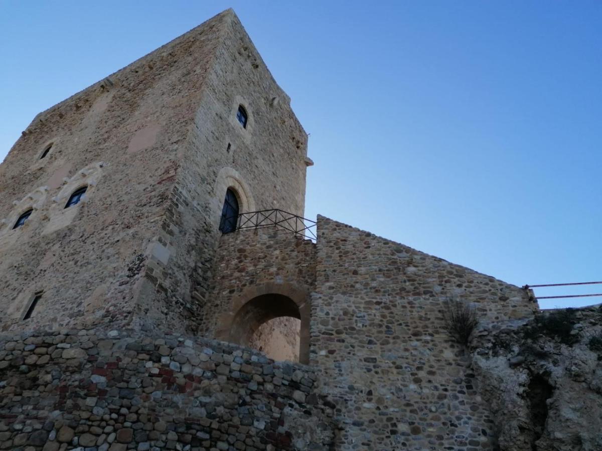 Momaliar House Villa Campofelice Di Roccella Buitenkant foto
